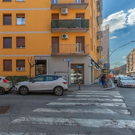 a 500 mt dalla Certosa Apartment Bologna Esterno foto
