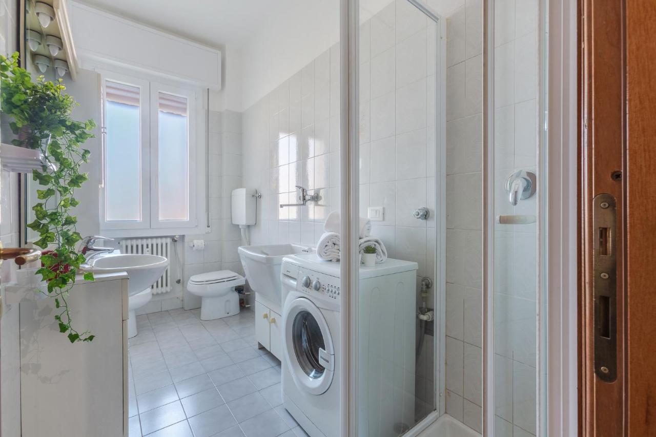 a 500 mt dalla Certosa Apartment Bologna Esterno foto