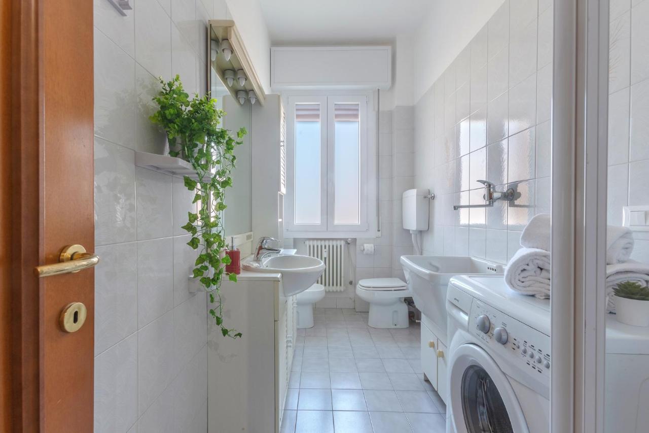 a 500 mt dalla Certosa Apartment Bologna Esterno foto