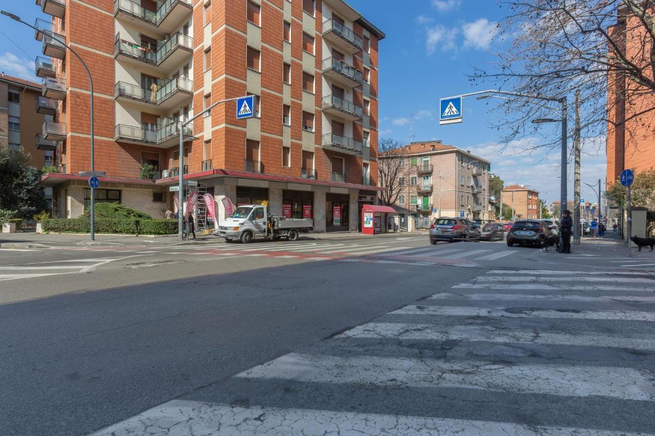 a 500 mt dalla Certosa Apartment Bologna Esterno foto